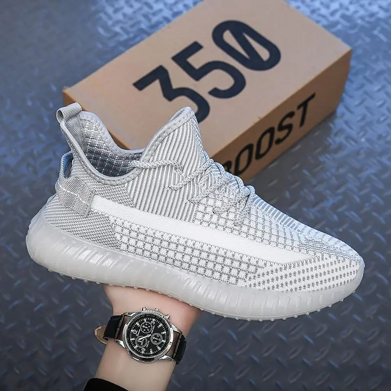 2021 High quality 350 Sneakers Men Breathable Casual shoes fly knitting shoes Women sports Tennis Shoes
2021 High quality 350 Sneakers Men Breathable Casual shoes fly knitting shoes Women sports Tennis Shoes