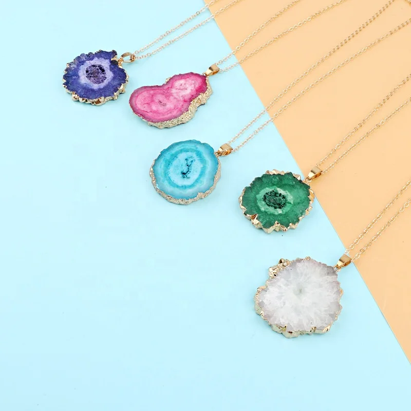 European fashion design brass gold plated colorful irregular natural stone pendant necklace for women jewelry, As the pic show
European fashion design brass gold plated colorful irregular natural stone pendant necklace for women jewelry, As the pic show