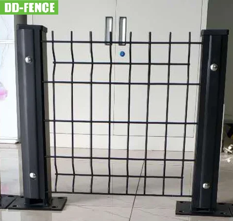 Powder coat Galvanized 3D V Fold Weld Iron Wire Mesh Fence Panel for Road Garden School Playground Factory
Powder coat Galvanized 3D V Fold Weld Iron Wire Mesh Fence Panel for Road Garden School Playground Factory