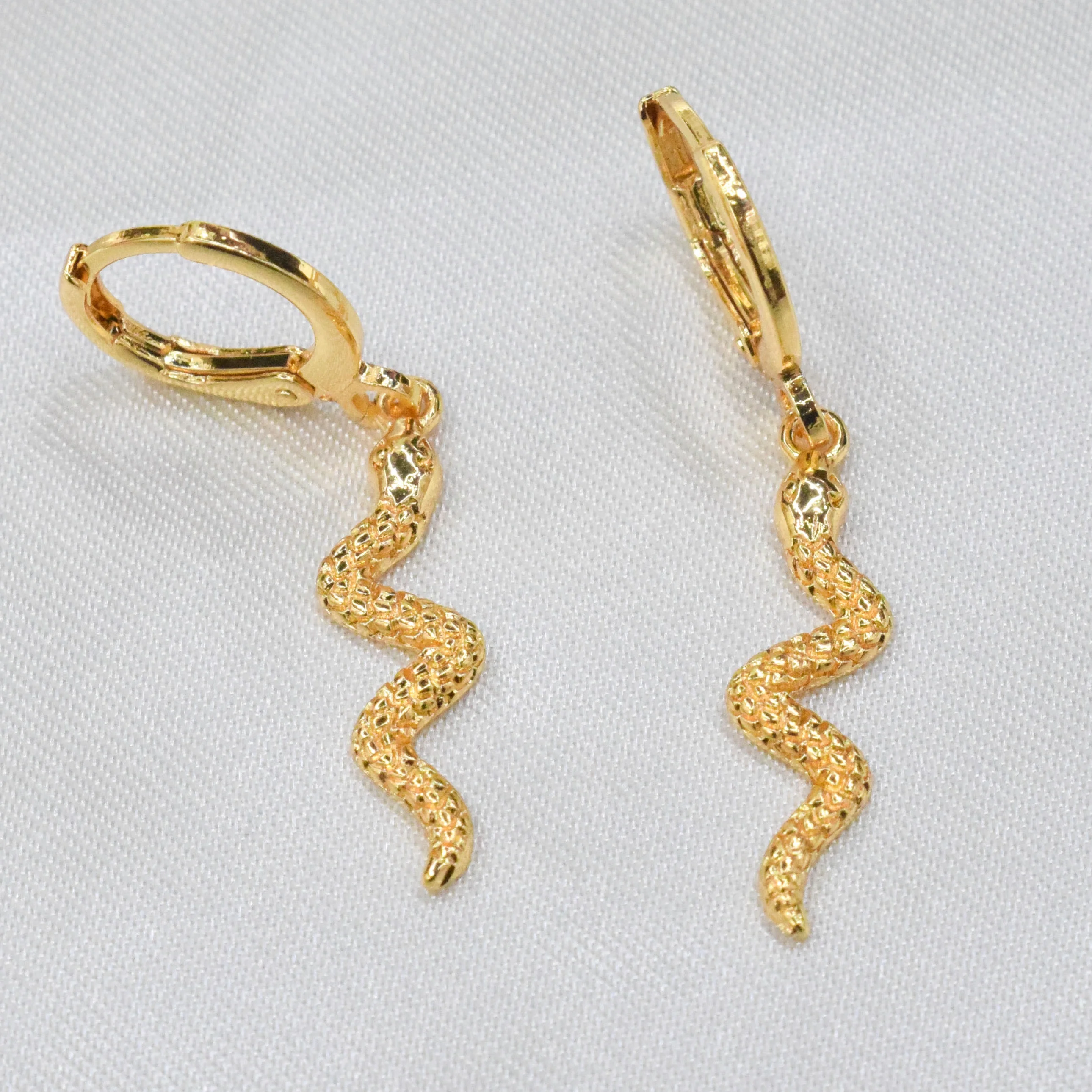 trendy korean gold filled snake earrings dangle snake hoop earring jewelry women, Gold & sliver
trendy korean gold filled snake earrings dangle snake hoop earring jewelry women, Gold & sliver