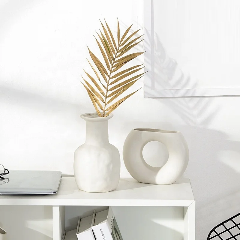 Modern Handmade Art Ceramic Vases For Home Decor White Irregular Ceramic Vases Decor White Ceramic Vases
Modern Handmade Art Ceramic Vases For Home Decor White Irregular Ceramic Vases Decor White Ceramic Vases