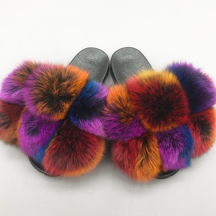 Wholesale 2021 fashion real fox fur slides big fluffy fur pom pom slippers womens fur slides slippers, Customized color
Wholesale 2021 fashion real fox fur slides big fluffy fur pom pom slippers womens fur slides slippers, Customized color