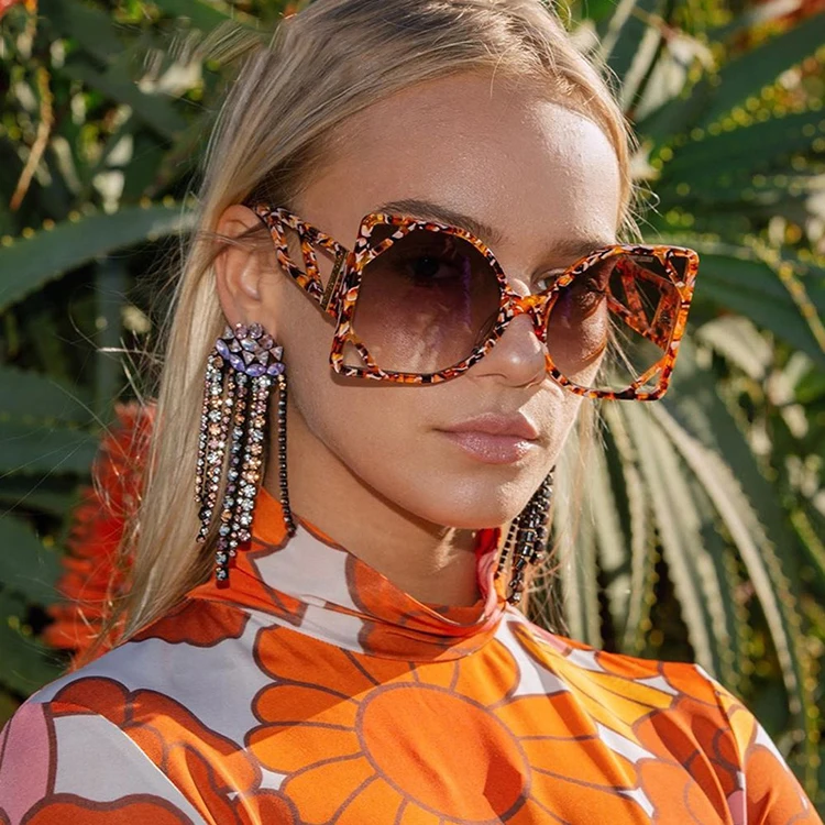 Sunglasses 2021 Square Oversized Sunglasses for Women Men Flat Top Fashion Shades Sunglasses
Sunglasses 2021 Square Oversized Sunglasses for Women Men Flat Top Fashion Shades Sunglasses
