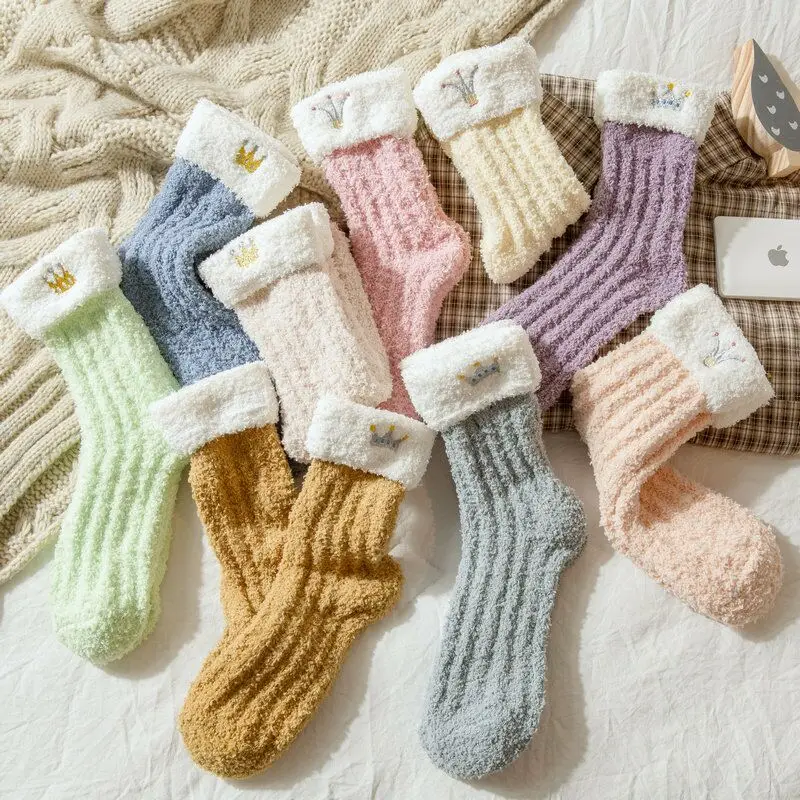 Factory Direct Micro Fleece Crown Embroidery Colorful Patterned Fuzzy Fluffy Winter Socks Soft Warm Lady Winter Socks
Factory Direct Micro Fleece Crown Embroidery Colorful Patterned Fuzzy Fluffy Winter Socks Soft Warm Lady Winter Socks