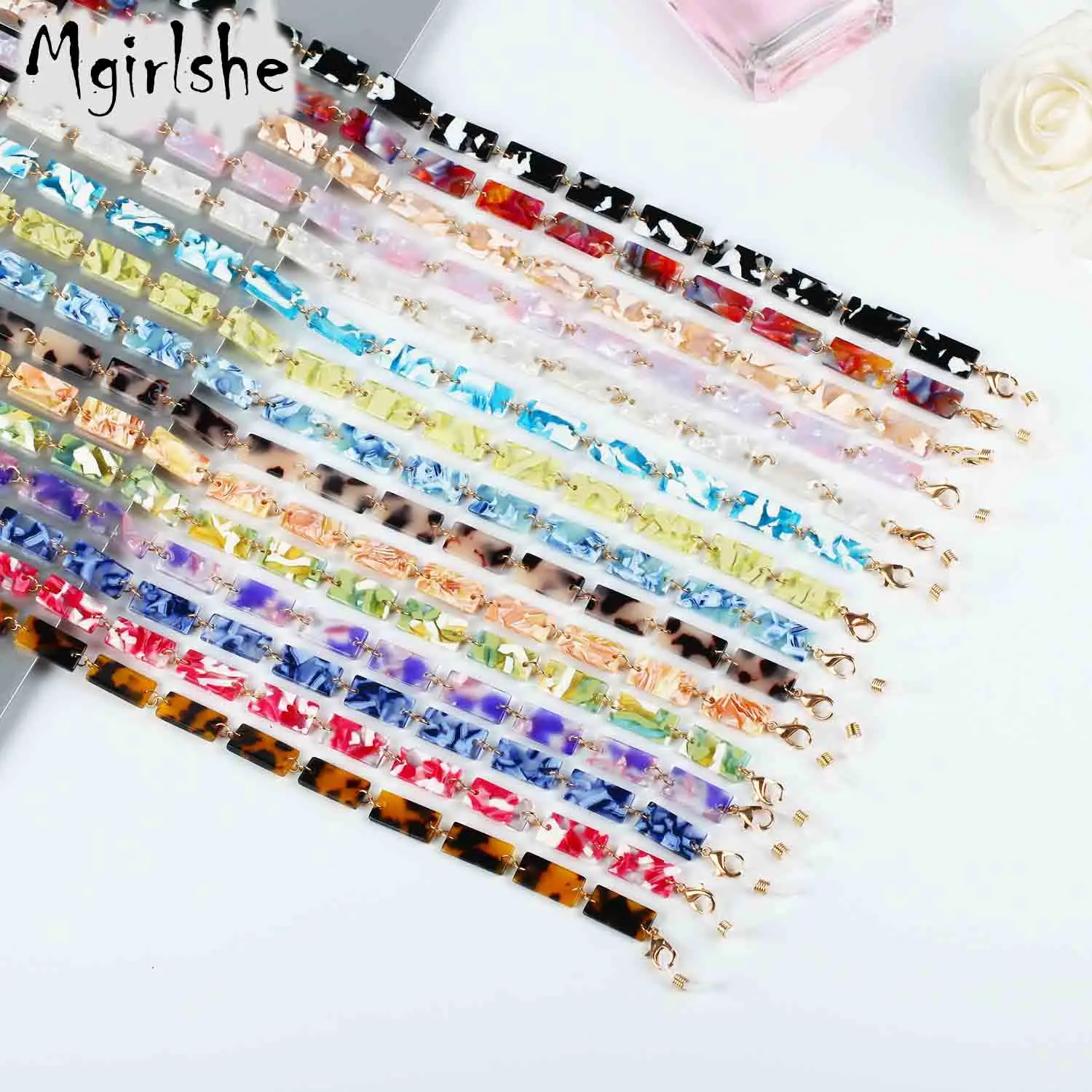 Mgirlshe 2021 Fashion Summer Leopard Acrylic Chain Facemask Lanyard Chain Holders Cute Acetate Eyeglasses Wholesale Chain Holder, 15 colors
Mgirlshe 2021 Fashion Summer Leopard Acrylic Chain Facemask Lanyard Chain Holders Cute Acetate Eyeglasses Wholesale Chain Holder, 15 colors