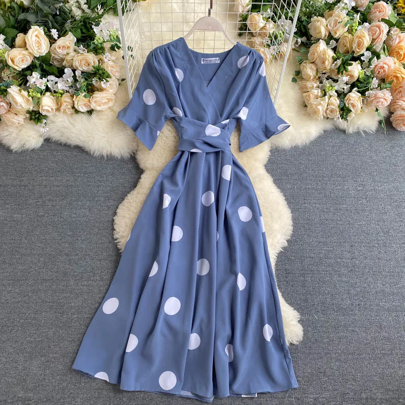 Women Polka Dot Summer Casual Loose Long Sleeve Bohemian Maxi Dress Sexy V Neck Boho Beach Dresses
Women Polka Dot Summer Casual Loose Long Sleeve Bohemian Maxi Dress Sexy V Neck Boho Beach Dresses