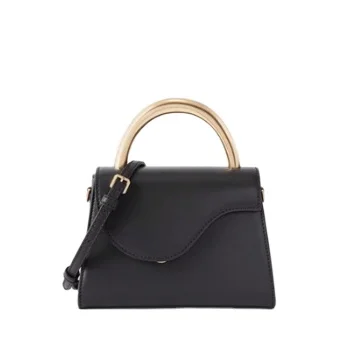charles kelth Summer new female bag irregular trapezoidal handbag metal handle color matching crossbody shoulder bag
charles kelth Summer new female bag irregular trapezoidal handbag metal handle color matching crossbody shoulder bag
