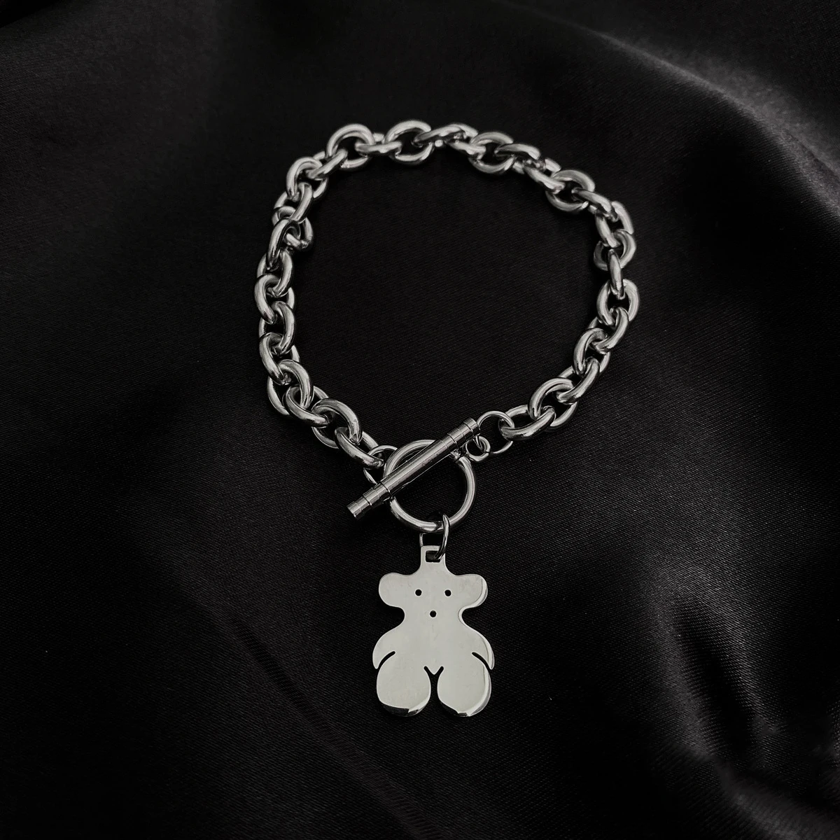 Hip Hop Jewelry Fashion Stainless Steel Link Chain T-bar Bar Clasp Teddy Bear Charm Bracelet And Charms For Woman Wholesale
Hip Hop Jewelry Fashion Stainless Steel Link Chain T-bar Bar Clasp Teddy Bear Charm Bracelet And Charms For Woman Wholesale