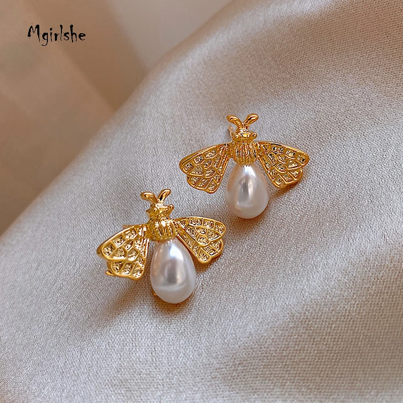 Mgirlshe 925 Silver Needle Earrings Bee Summer Women Fashion Jewelry Designer Handmade Pearl Girls Earrings Mix, Colors
Mgirlshe 925 Silver Needle Earrings Bee Summer Women Fashion Jewelry Designer Handmade Pearl Girls Earrings Mix, Colors