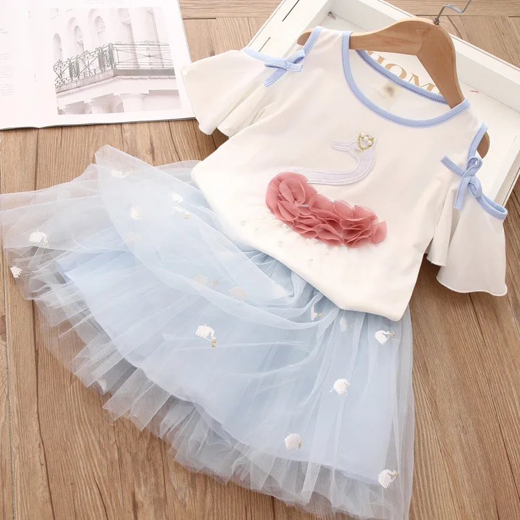 Hot sale children clothing sets sweet girls sets children girls 2 piece clothing set T-shirt and mesh skirt, Blue/pink
Hot sale children clothing sets sweet girls sets children girls 2 piece clothing set T-shirt and mesh skirt, Blue/pink