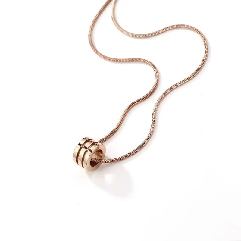 High Quality Stainless Steel Necklace Snake Chain Gold Rose Cylinder Pendant Necklace Fashion Bead Necklace
High Quality Stainless Steel Necklace Snake Chain Gold Rose Cylinder Pendant Necklace Fashion Bead Necklace