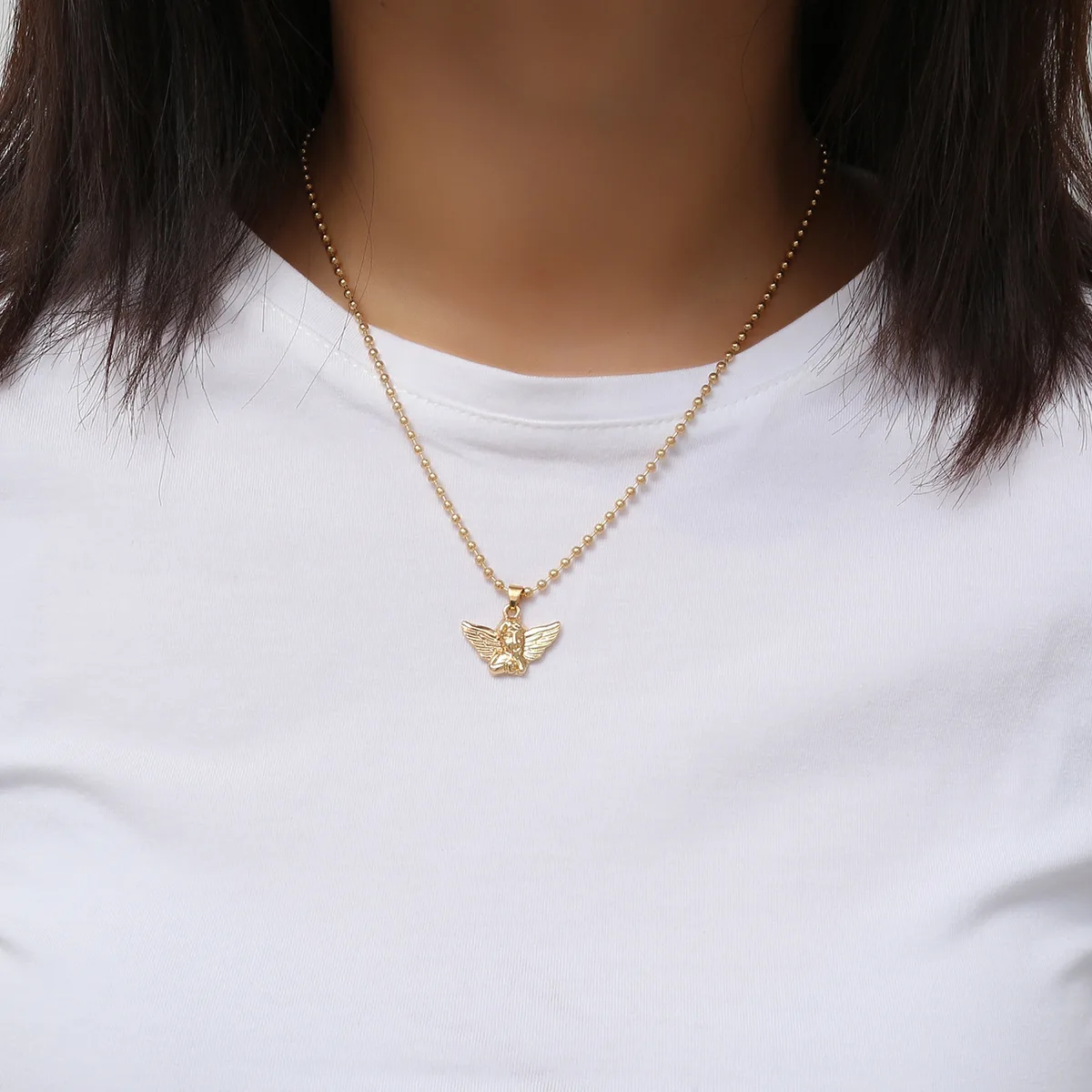 Fashionable temperament angel head necklace female simple creative carving pendant single-layer necklace, Silver, gold
Fashionable temperament angel head necklace female simple creative carving pendant single-layer necklace, Silver, gold
