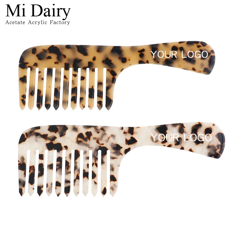 17.8X6.2cm Personal care for anti static cleaning of acetate board tortoiseshell comb leopard customized logo wide tooth comb
17.8X6.2cm Personal care for anti static cleaning of acetate board tortoiseshell comb leopard customized logo wide tooth comb