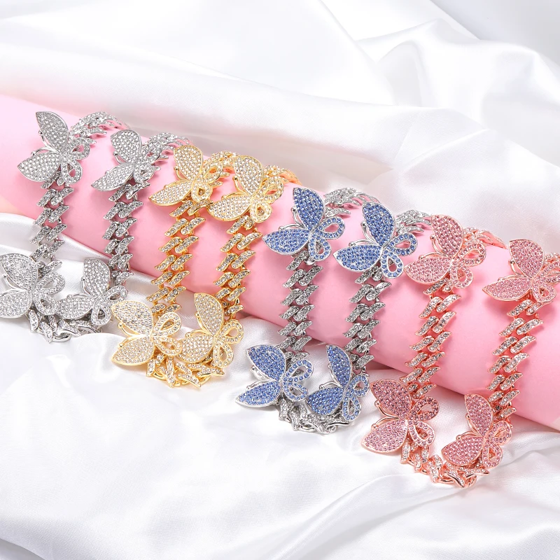 HOVANCI 20MM Single Row Diamond Cuban Chain Butterfly Necklace Hip Hip Full Rhinestone Paved Link Chain Butterfly Necklace 
HOVANCI 20MM Single Row Diamond Cuban Chain Butterfly Necklace Hip Hip Full Rhinestone Paved Link Chain Butterfly Necklace