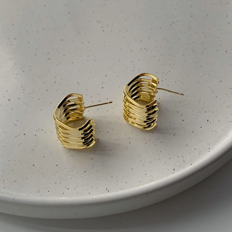 Vershal G-23 Ins Trendy 18k Gold Plated Minimalist Multilayer Irregular C-shape Stud Earrings
Vershal G-23 Ins Trendy 18k Gold Plated Minimalist Multilayer Irregular C-shape Stud Earrings