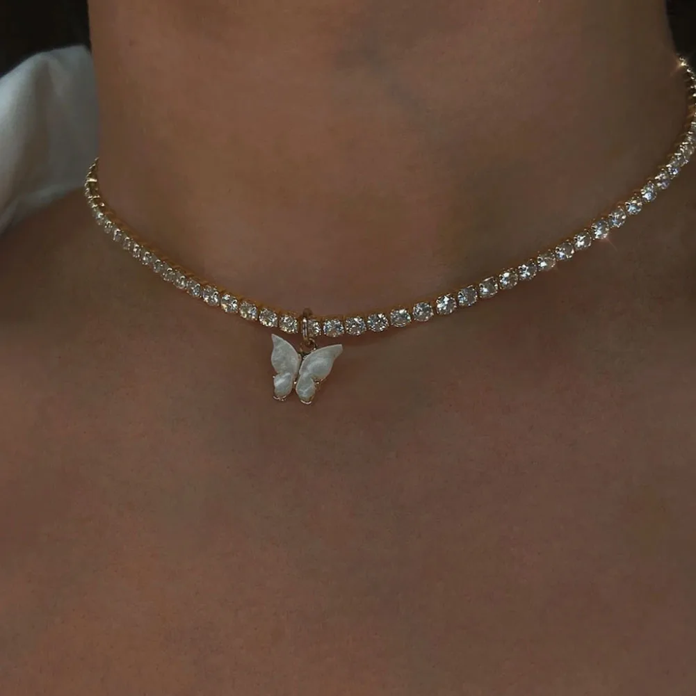 Cute Acrylic Butterfly Pendant Necklace Rhinestone Chain for Women Freedom Gold Silver Color Choker Butterfly Necklace
Cute Acrylic Butterfly Pendant Necklace Rhinestone Chain for Women Freedom Gold Silver Color Choker Butterfly Necklace