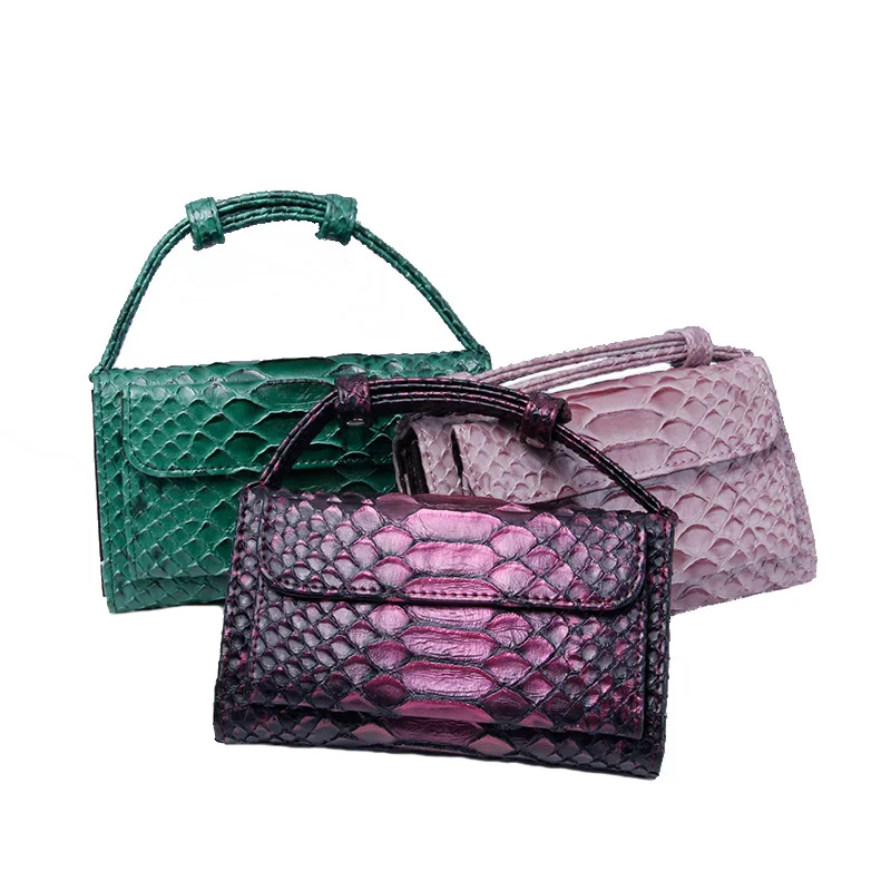 2020 Wholesale New Fashion Woman Wallet Bags Luxury Snake Pattern Party Clutch Bag High Quality Chain Shoulder Crossbody Bag, Green, blue, gray, pink, purple
2020 Wholesale New Fashion Woman Wallet Bags Luxury Snake Pattern Party Clutch Bag High Quality Chain Shoulder Crossbody Bag, Green, blue, gray, pink, purple