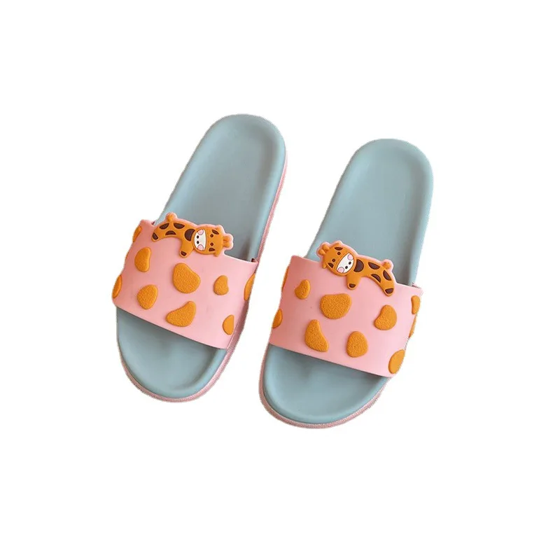 Custom 2021 new design outdoor fashion women sandals flat casual comfort slippers anti-slip hard-wearing women's slippers
Custom 2021 new design outdoor fashion women sandals flat casual comfort slippers anti-slip hard-wearing women's slippers