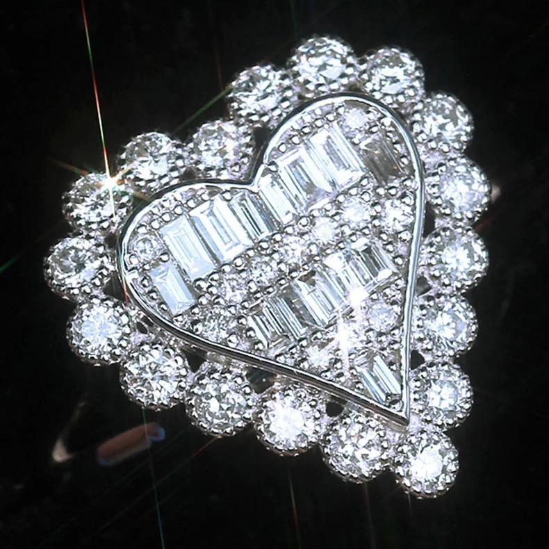 Luxury Crystal Zircon Heart Wedding Rings Cocktail Party Dazzling Gems Rings Bridal Wedding Rings Engagement Jewelry
Luxury Crystal Zircon Heart Wedding Rings Cocktail Party Dazzling Gems Rings Bridal Wedding Rings Engagement Jewelry