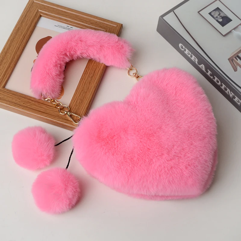 2021 popular girl cute plush heart-shaped handbag wholesale cute gift female bag faux fur female messenger bag, Customizable
2021 popular girl cute plush heart-shaped handbag wholesale cute gift female bag faux fur female messenger bag, Customizable