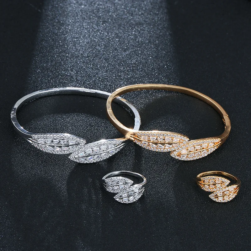 2020 Luxury Fashion Leaf Bangle Ring Sets Hollow Out Gold Jewelry Set Women Party Bridal Wedding Engagement Accessories, Gold/silver plated
2020 Luxury Fashion Leaf Bangle Ring Sets Hollow Out Gold Jewelry Set Women Party Bridal Wedding Engagement Accessories, Gold/silver plated