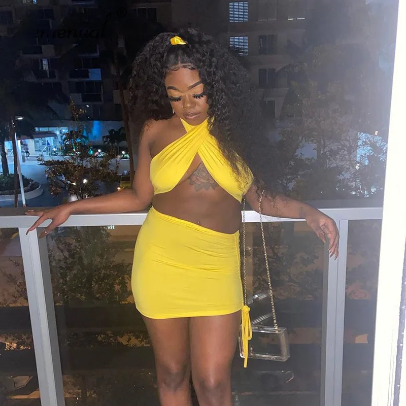 2021 Halter Bandage Crop Top Elastic Waist Drawstring Skirts Good Quality Off Shoulder Sleeveless Women Two Piece Sets
2021 Halter Bandage Crop Top Elastic Waist Drawstring Skirts Good Quality Off Shoulder Sleeveless Women Two Piece Sets