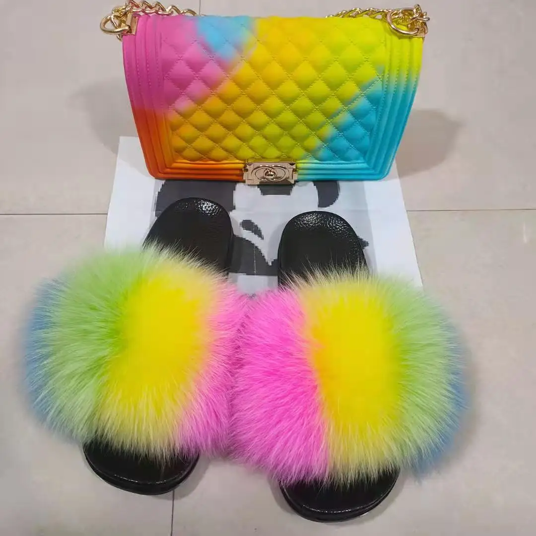 Fashionable high quality fur slides and matching purse baby fur slides with strap big fluffy fur slides
Fashionable high quality fur slides and matching purse baby fur slides with strap big fluffy fur slides