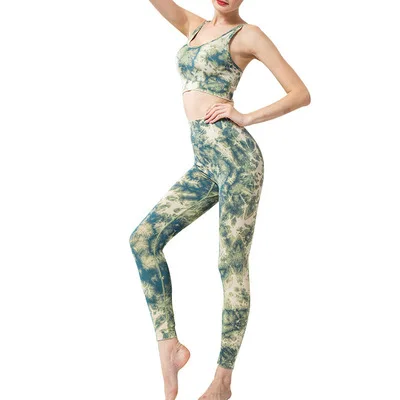 2021 High Quality Nylon Fabric Yoga 2 Pieces Workout Sets Running Sets Tie Dye Printing Gym Activewear Set
2021 High Quality Nylon Fabric Yoga 2 Pieces Workout Sets Running Sets Tie Dye Printing Gym Activewear Set