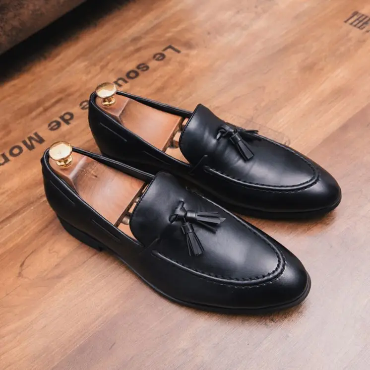 Wholesale large size foreign fashion men's shoes new leather business dress shoes, Black brown
Wholesale large size foreign fashion men's shoes new leather business dress shoes, Black brown