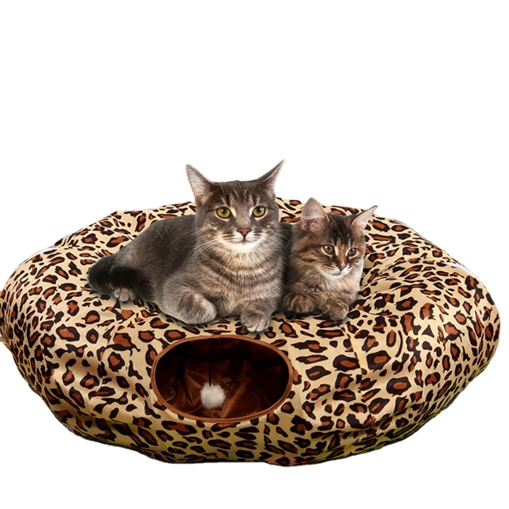 Luxury leopard cat mat universal warm pet tunnel cat litter playable sleeping pet supplies
Luxury leopard cat mat universal warm pet tunnel cat litter playable sleeping pet supplies
