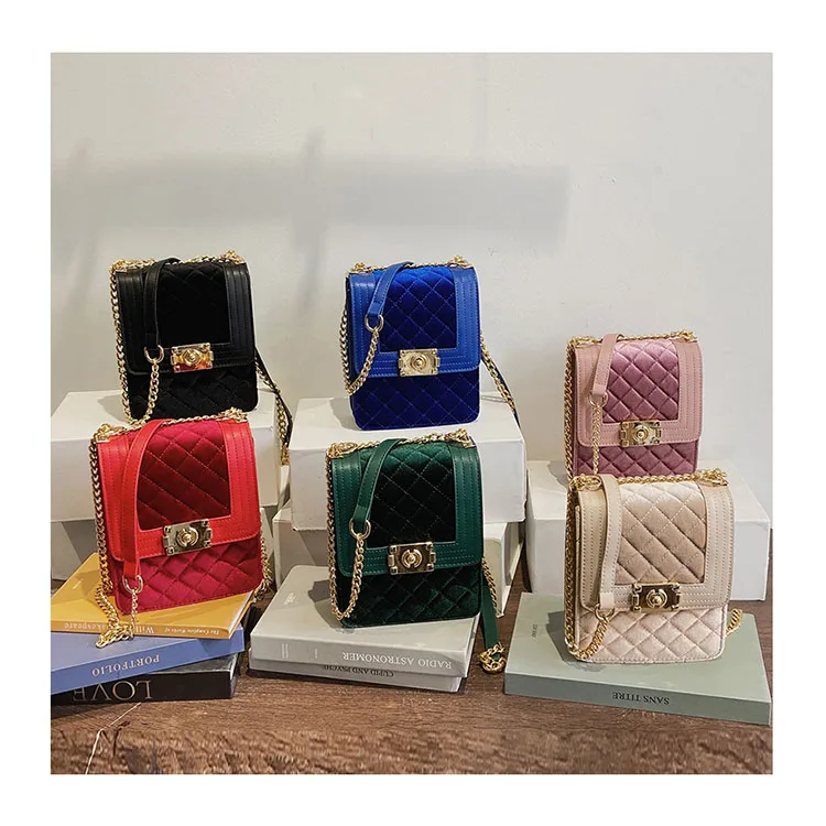 Mini Quilted Velvet Handbag Brand Luxury Designer PU Leather Crossbody Shoulder Bag Women Clutch Chain Phone Purses and Handbags
Mini Quilted Velvet Handbag Brand Luxury Designer PU Leather Crossbody Shoulder Bag Women Clutch Chain Phone Purses and Handbags