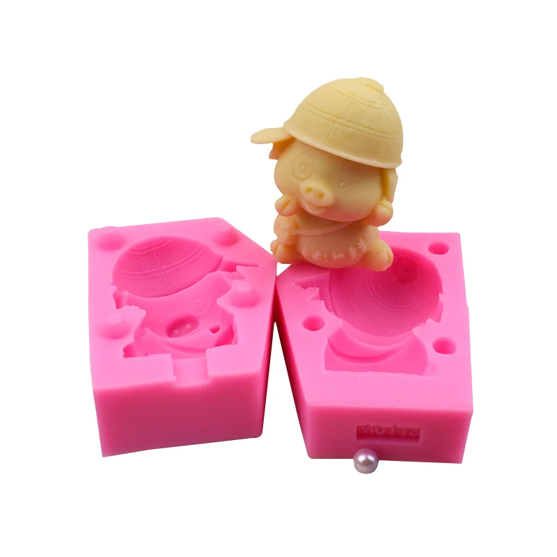 Creative Shape Pigs Cake Baking Tools Silicone Soap Molds 3D Cute Animal candle mould
Creative Shape Pigs Cake Baking Tools Silicone Soap Molds 3D Cute Animal candle mould