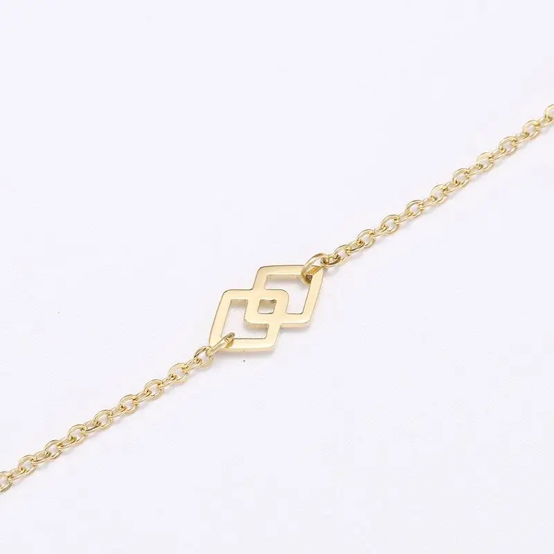 Stylish Crossed Rhombus Shaped Hollow Bracelets Gold Plated,Square Adjustable Bracelet Cord
Stylish Crossed Rhombus Shaped Hollow Bracelets Gold Plated,Square Adjustable Bracelet Cord