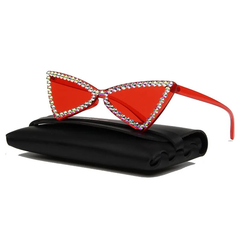 Women fashion triangle candy colorful sun glasses diamond cat eye sunglasses 2021, Customized available
Women fashion triangle candy colorful sun glasses diamond cat eye sunglasses 2021, Customized available