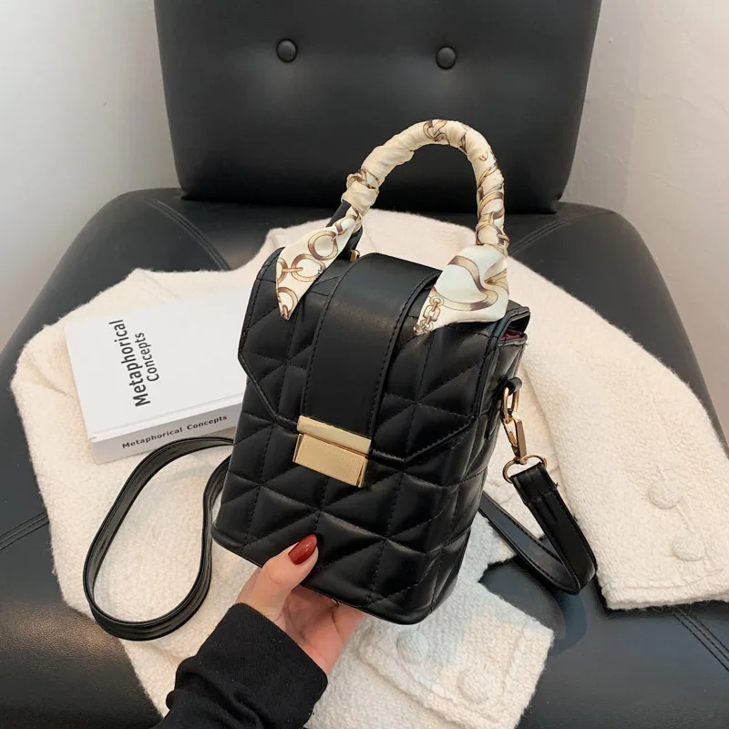 Hot Sale Sacs Designer Women's Shoulder Bag Famous Brands Hand Bags Ladies Luxury Purses and Women Handbags
Hot Sale Sacs Designer Women's Shoulder Bag Famous Brands Hand Bags Ladies Luxury Purses and Women Handbags