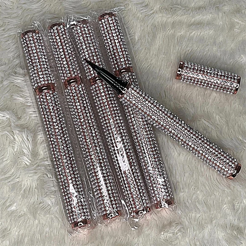 Adhesive False Lash Makeup Tools Wholesale Mink Lashes Glue Eye Lash Adhesive Glue Factory Wholesale For Mink Or Silk Strip Las, Natural black or clear
Adhesive False Lash Makeup Tools Wholesale Mink Lashes Glue Eye Lash Adhesive Glue Factory Wholesale For Mink Or Silk Strip Las, Natural black or clear