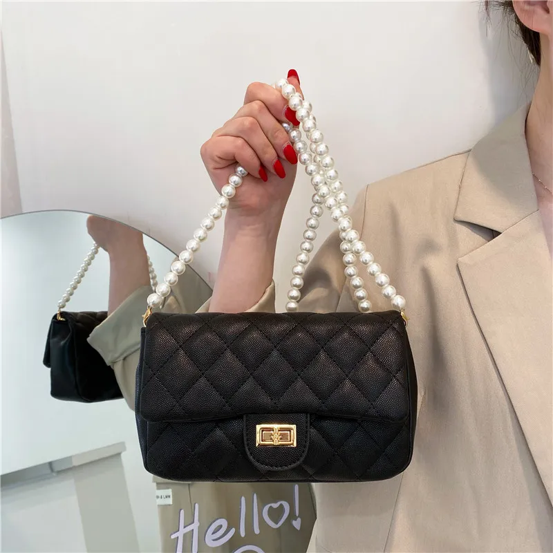 2021 Summer Pearl Chain Shoulder Crossbody Bag Rhombic Temperament Western Style Gradient Small Square Bag, As show
2021 Summer Pearl Chain Shoulder Crossbody Bag Rhombic Temperament Western Style Gradient Small Square Bag, As show