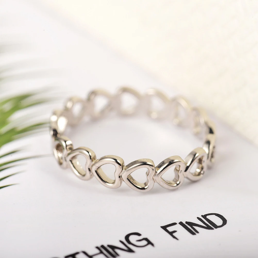 For Women Young Girl Child Gifts Adjustable Silver Colour Hollowed-out Heart Shape Open Ring Design Cute Fashion Love Jewelry
For Women Young Girl Child Gifts Adjustable Silver Colour Hollowed-out Heart Shape Open Ring Design Cute Fashion Love Jewelry