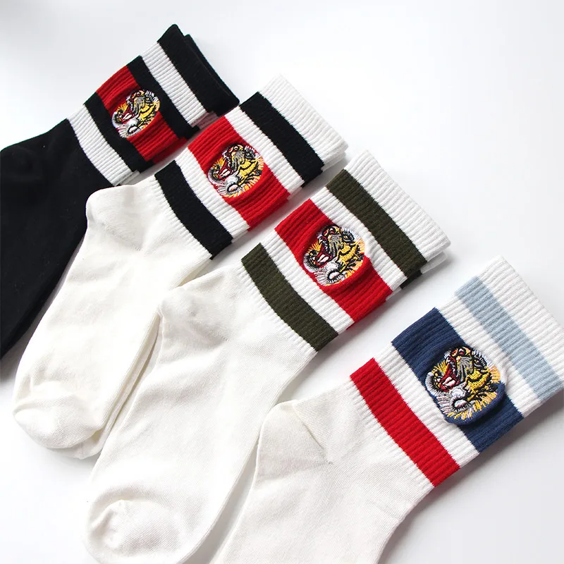High Quality Manufacture Custom Embroidered Cotton Socks Wholesale 1 Real Funky Elite School Fashion White Anime Luxury Guccu
High Quality Manufacture Custom Embroidered Cotton Socks Wholesale 1 Real Funky Elite School Fashion White Anime Luxury Guccu