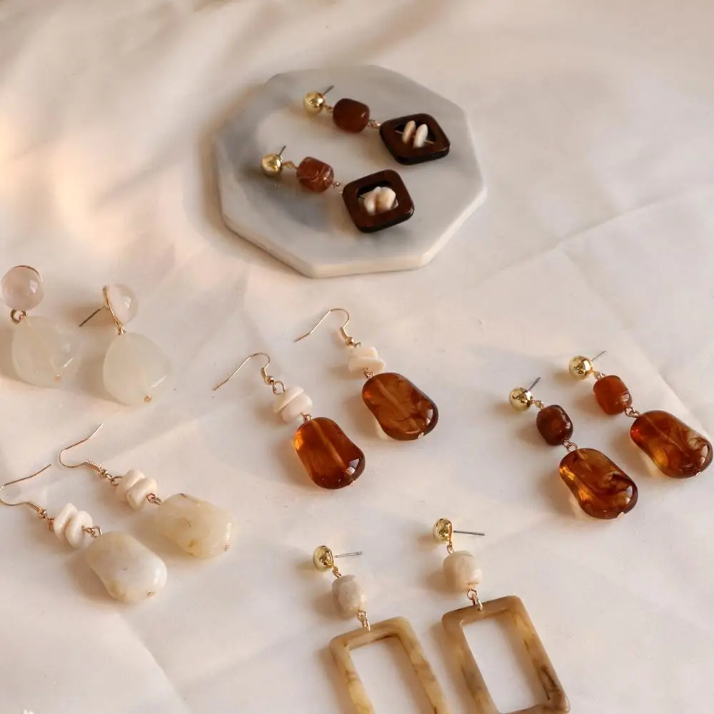 New Vintage Acrylic Resin Drop Earrings Women Geometric Dangle Earring Boho Fashion Female Jewelry, Colorful
New Vintage Acrylic Resin Drop Earrings Women Geometric Dangle Earring Boho Fashion Female Jewelry, Colorful