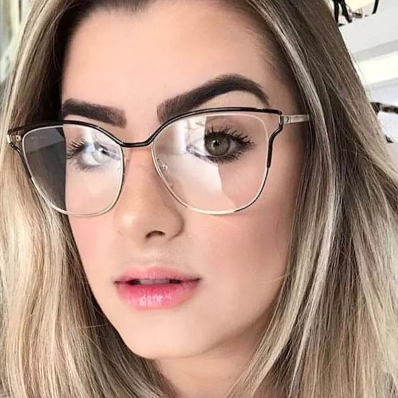 Trendy Glasses frame For Women Optical frame For Girl Metal Frame Custom logo Brand Eyewear, Avalaible
Trendy Glasses frame For Women Optical frame For Girl Metal Frame Custom logo Brand Eyewear, Avalaible