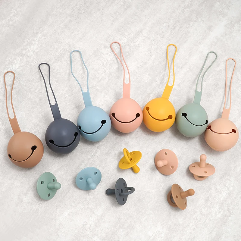 Safe Silicone Easy to CleanSoother Dishwasher Container Box Pacifier Pocket Solid Travel Storage Pacifier Holder, Customized color
Safe Silicone Easy to CleanSoother Dishwasher Container Box Pacifier Pocket Solid Travel Storage Pacifier Holder, Customized color