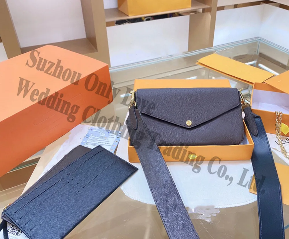 High Quality One Shoulder envelope bags Chain Long handbags portable light bags leather bag
High Quality One Shoulder envelope bags Chain Long handbags portable light bags leather bag
