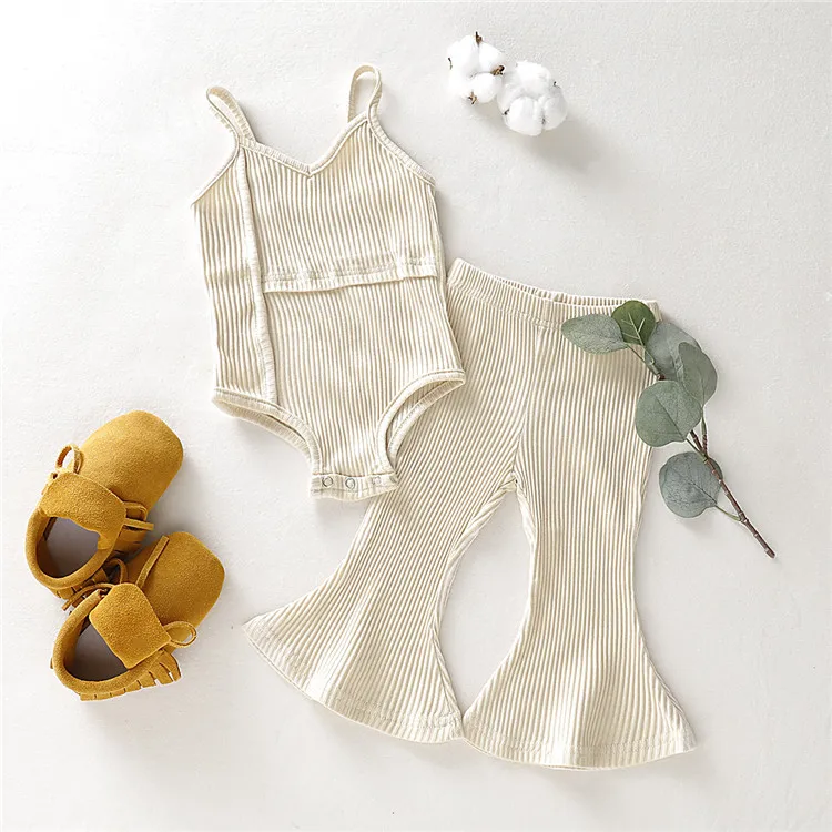 new style baby girls clothing Pure color vest + ruffle pants 2pcs kid girls clothing set
new style baby girls clothing Pure color vest + ruffle pants 2pcs kid girls clothing set