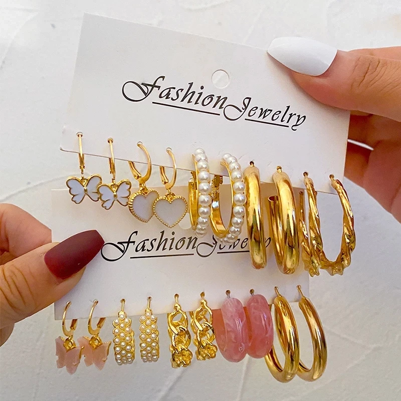 Fashion Gold Heart Butterfly Stud Earrings Set For Women Boho style Acrylic Resin Pearl Stud Earrings Party Jewelry, Gold plated
Fashion Gold Heart Butterfly Stud Earrings Set For Women Boho style Acrylic Resin Pearl Stud Earrings Party Jewelry, Gold plated