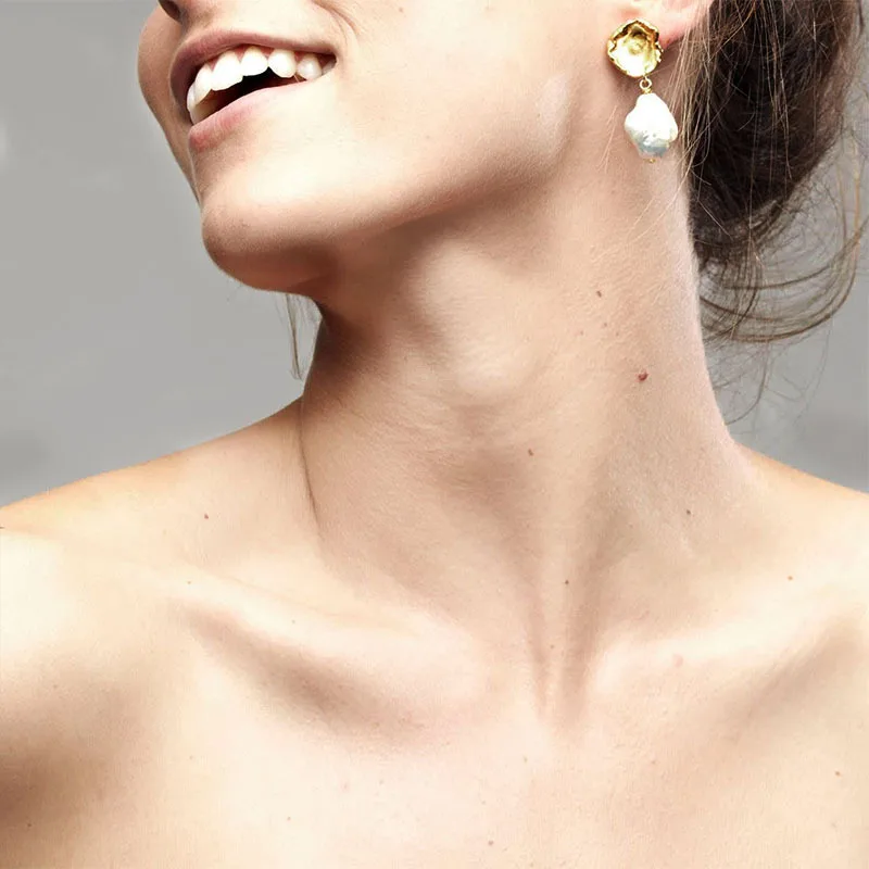 Real Gold plated fresh water pearl earrings Natural freefrom pearl statement earrings for women, As pic
Real Gold plated fresh water pearl earrings Natural freefrom pearl statement earrings for women, As pic