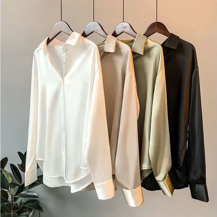 2022 fashion white long sleevs Satin Shirts Silk Elegant Woman ladies' blouses tops casual blouse for work
2022 fashion white long sleevs Satin Shirts Silk Elegant Woman ladies' blouses tops casual blouse for work