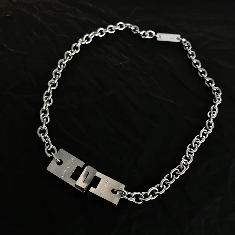 European and American style exaggerated metal thick chain necklace hip-hop square buckle collarbone chain Necklace, Gold / silver / customized color
European and American style exaggerated metal thick chain necklace hip-hop square buckle collarbone chain Necklace, Gold / silver / customized color