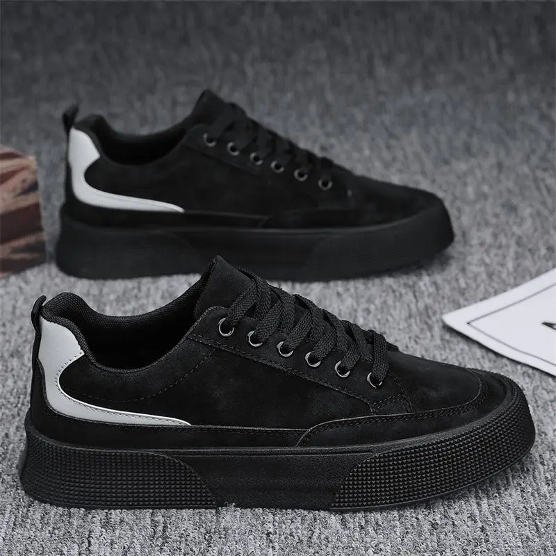 Summer new breathable mesh surface coconut shoes men's trend every pair of casual sports shoes
Summer new breathable mesh surface coconut shoes men's trend every pair of casual sports shoes
