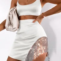 high quality black slim woman Two-piece set 2020 sleeveless Spaghetti Strap crop top+chain tassel decoration mini skirts
high quality black slim woman Two-piece set 2020 sleeveless Spaghetti Strap crop top+chain tassel decoration mini skirts